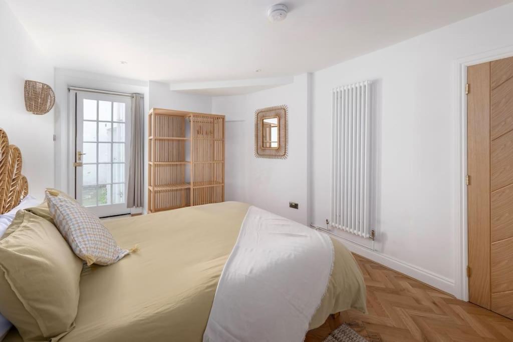 Spacious Apartment - 5 Minutes Walk To Bath Abbey Ngoại thất bức ảnh