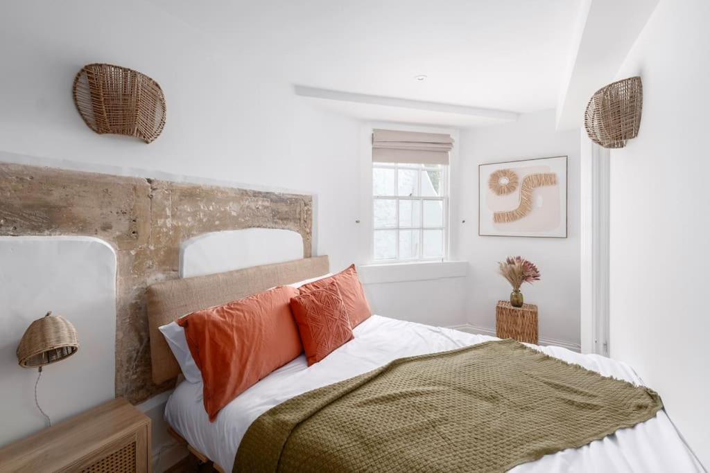 Spacious Apartment - 5 Minutes Walk To Bath Abbey Ngoại thất bức ảnh